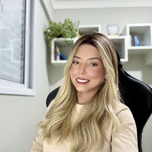 Carolina de moura Brunacio Almeida 